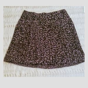 LOFT  accordion pleated skirt excellent condition